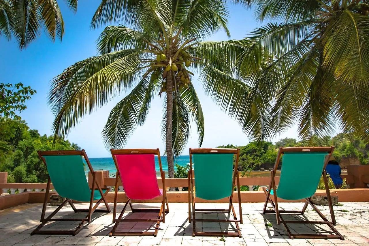 Hotel Restaurant Cyvadier Plage Jacmel Haiti